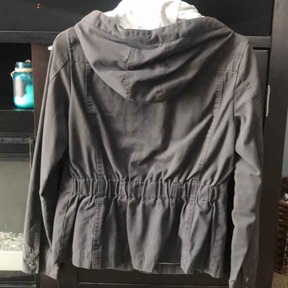 Jacket - Picture 2 of 3